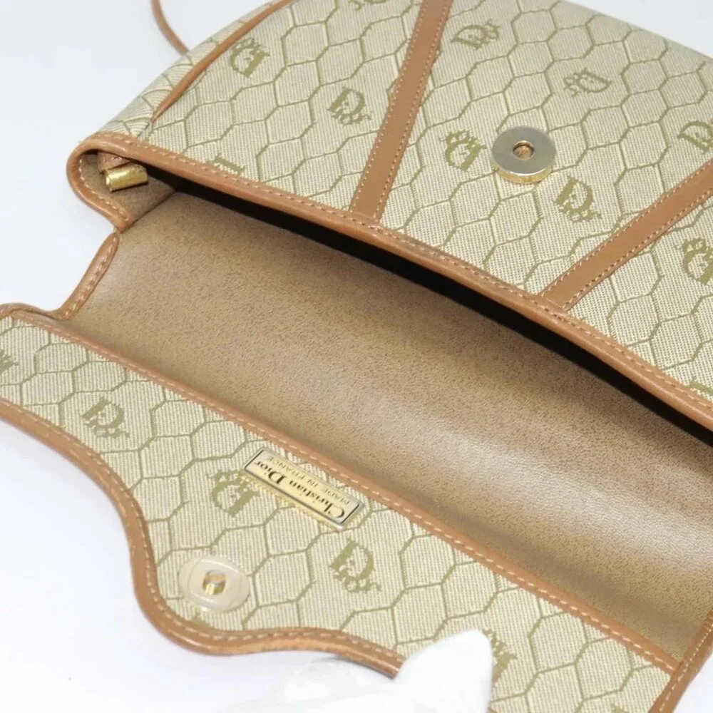Christian Dior Honeycomb Canvas Shoulder Bag PVC Beige Gold Auth 136410 - Picture 9 of 15
